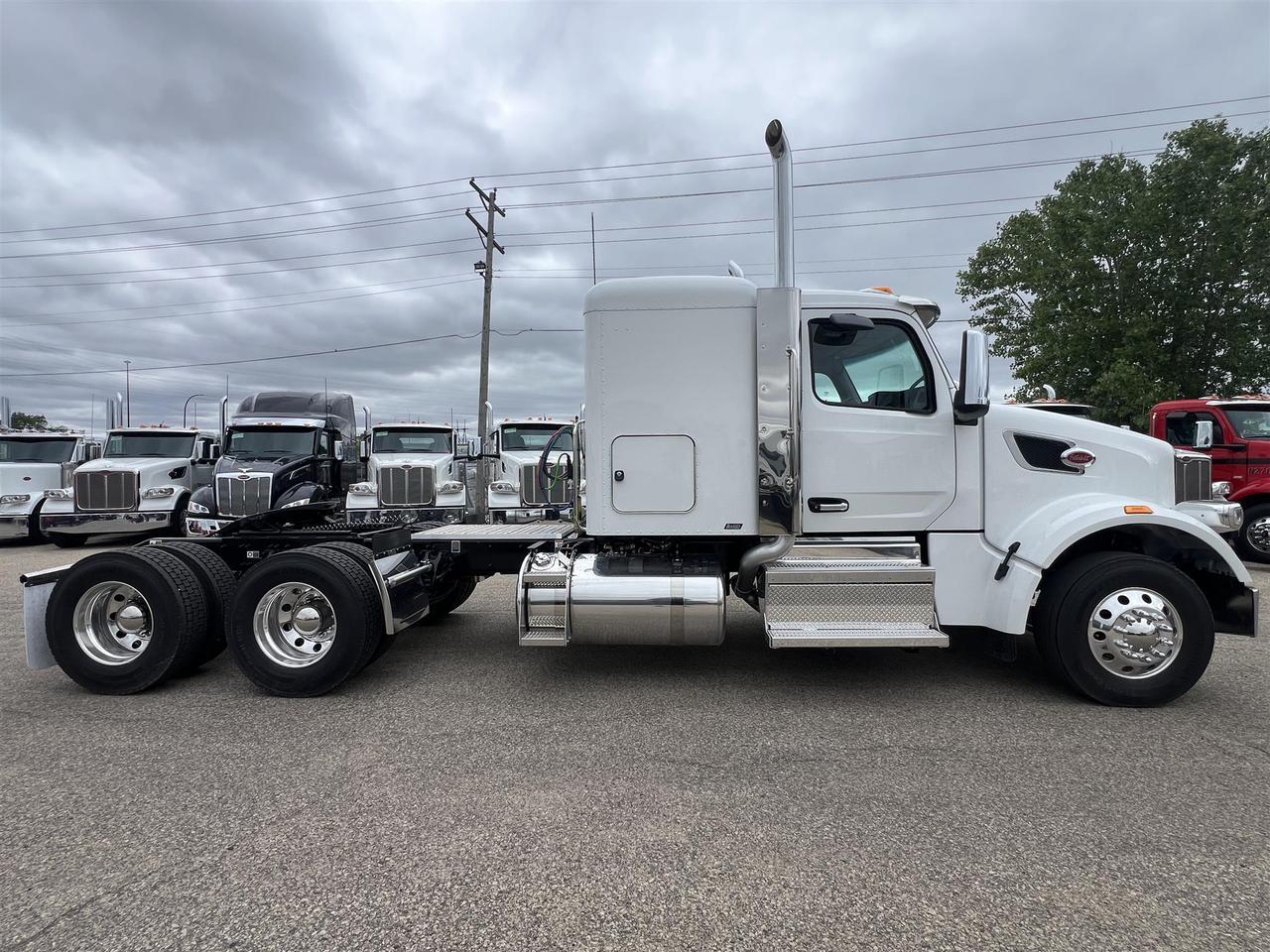 2027 Peterbilt 567 58" Low Roof South St. Paul MN