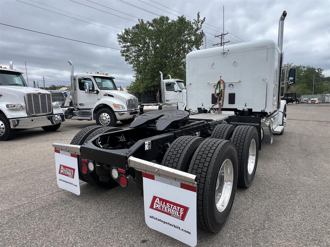 2027 Peterbilt 567 58" Low Roof South St. Paul MN