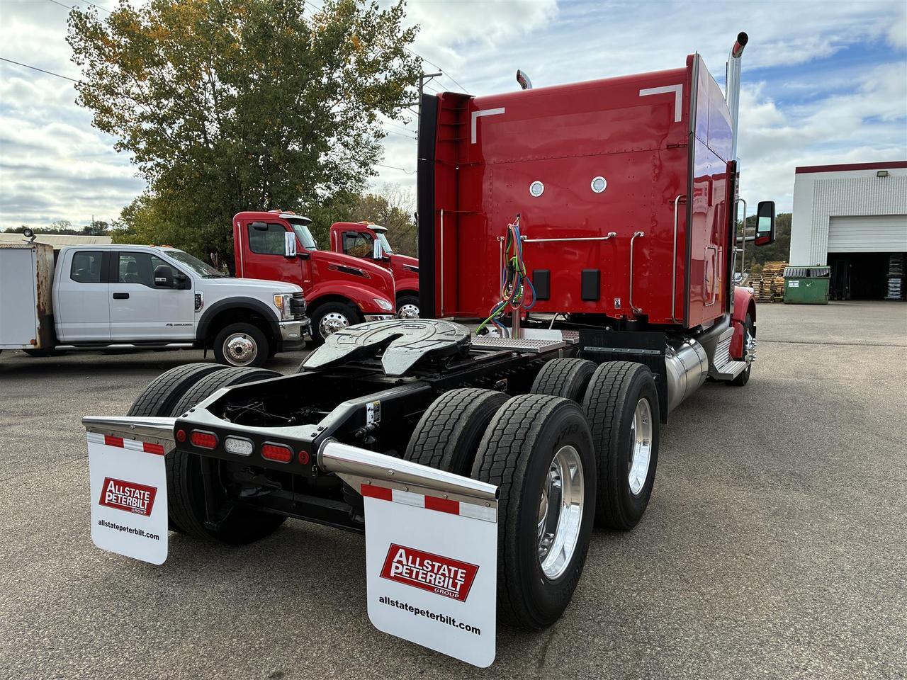 2027 Peterbilt 567 in South St. Paul, MN — photo 5