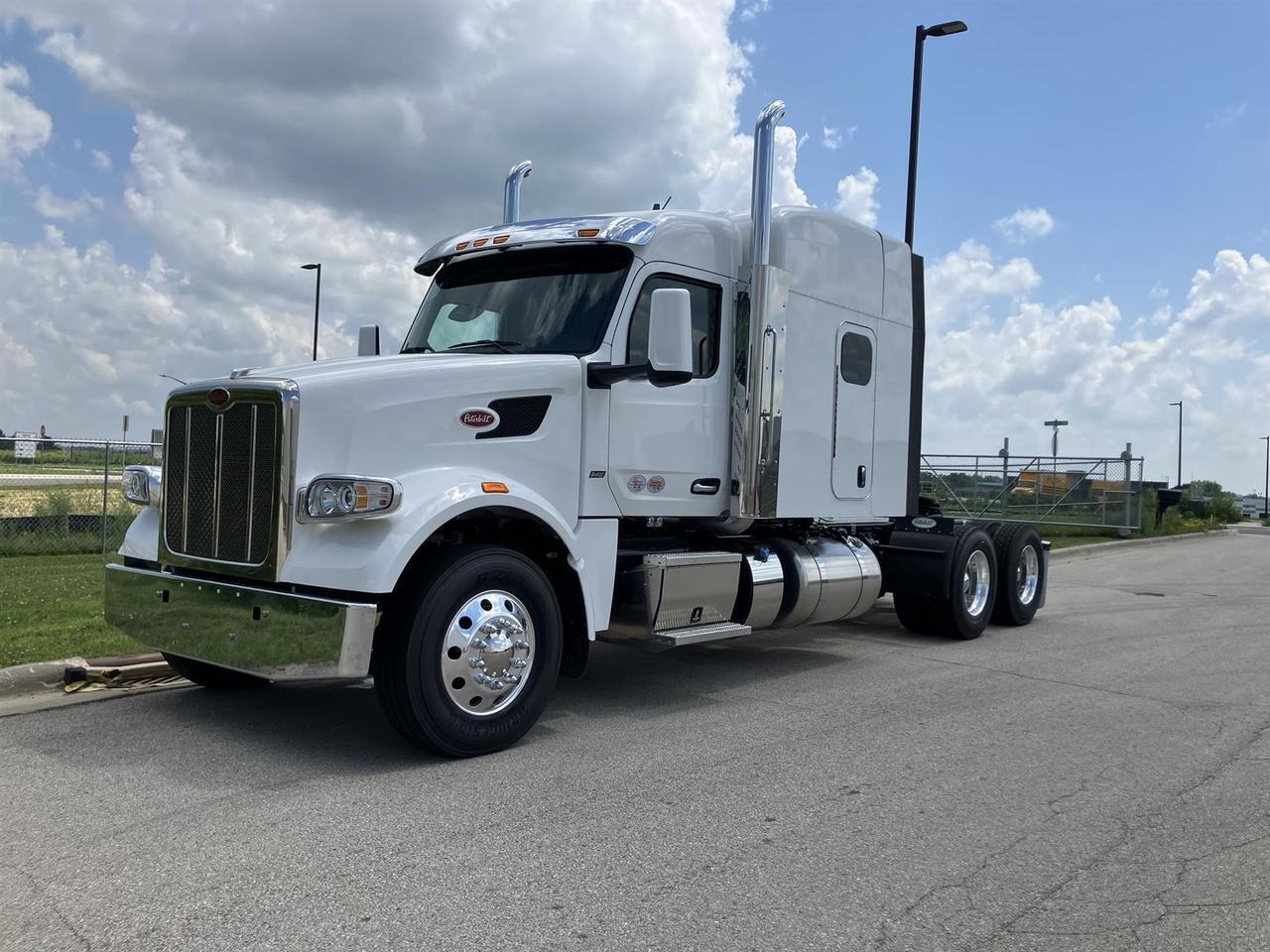 2027 Peterbilt 567 Sleeper