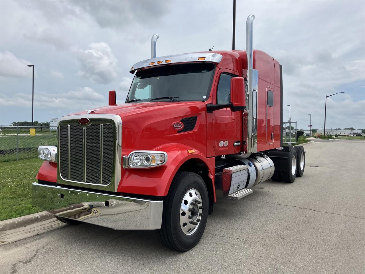 2027 Peterbilt 567 Sleeper
