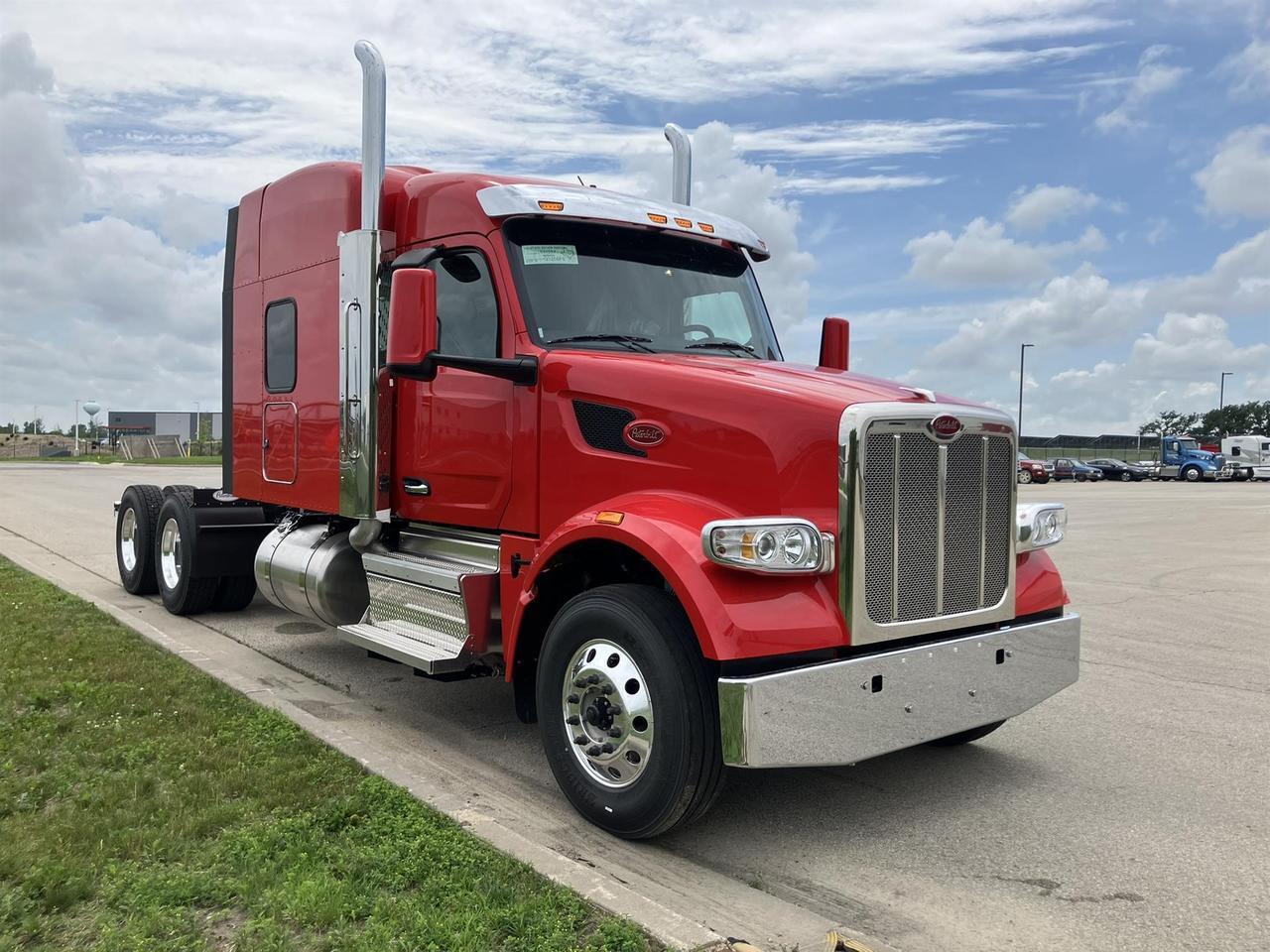 2027 Peterbilt 567 72" High Roof Rochester MN