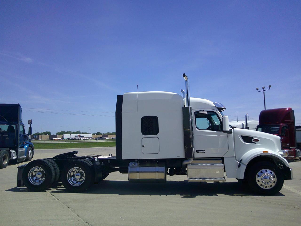 2027 Peterbilt 567 72" High Roof Fargo ND