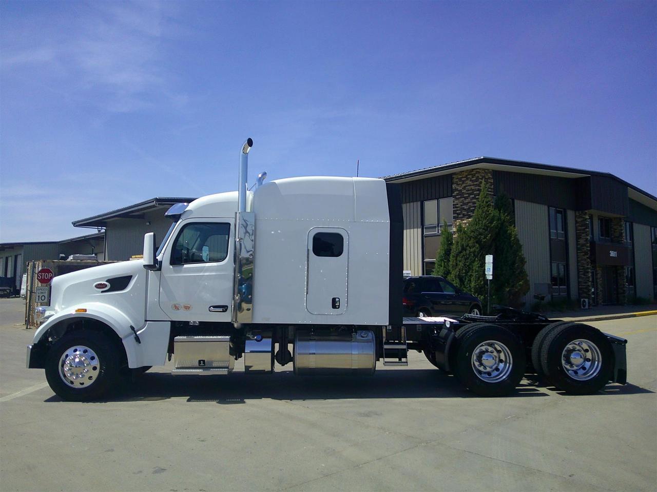 2027 Peterbilt 567 72" High Roof Fargo ND
