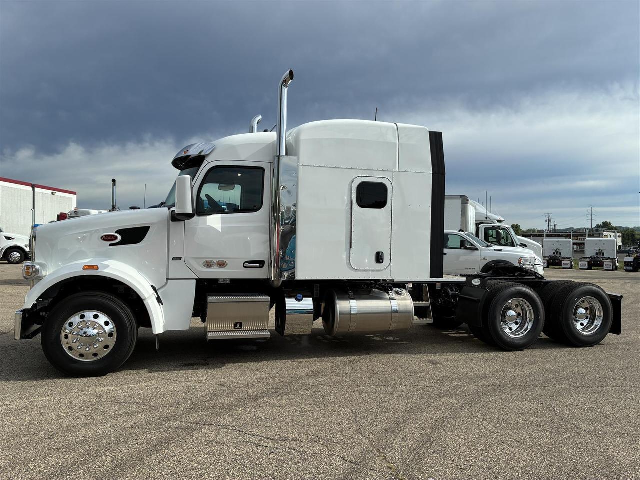 2027 Peterbilt 567 Sleeper