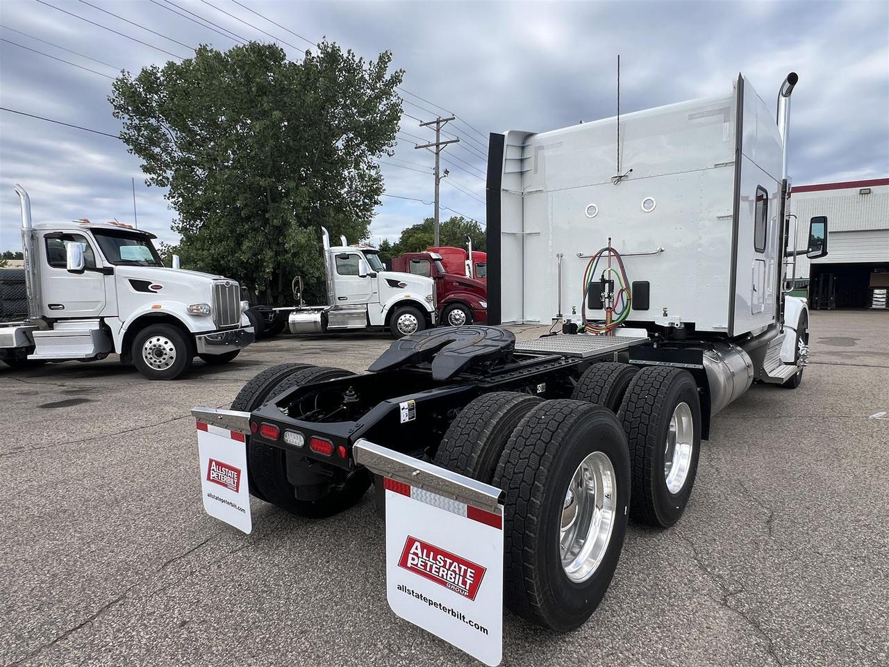 2027 Peterbilt 567 in South St. Paul, MN — photo 6