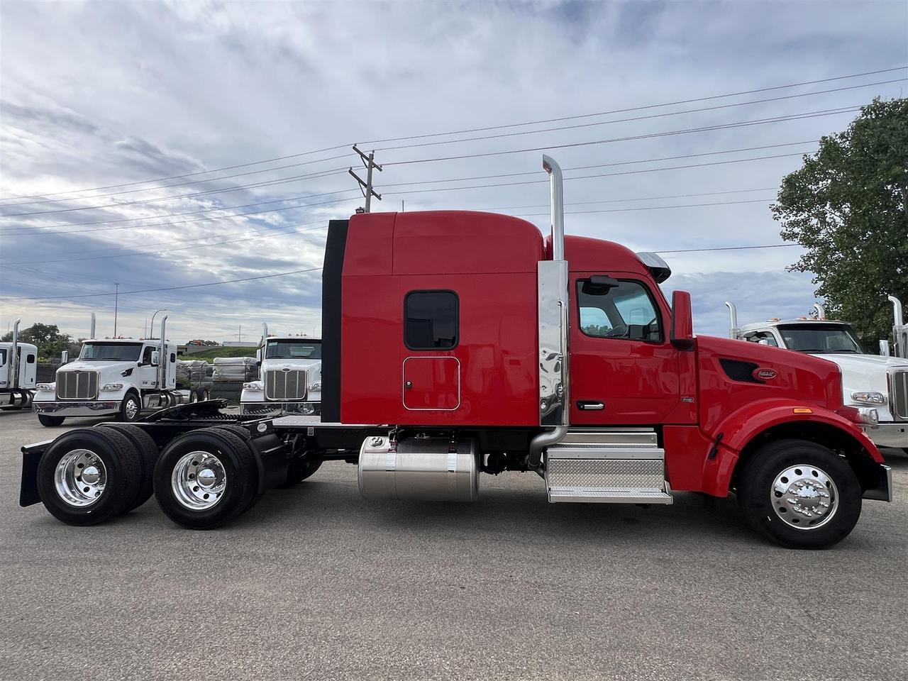 2027 Peterbilt 567 72" High Roof South St. Paul MN