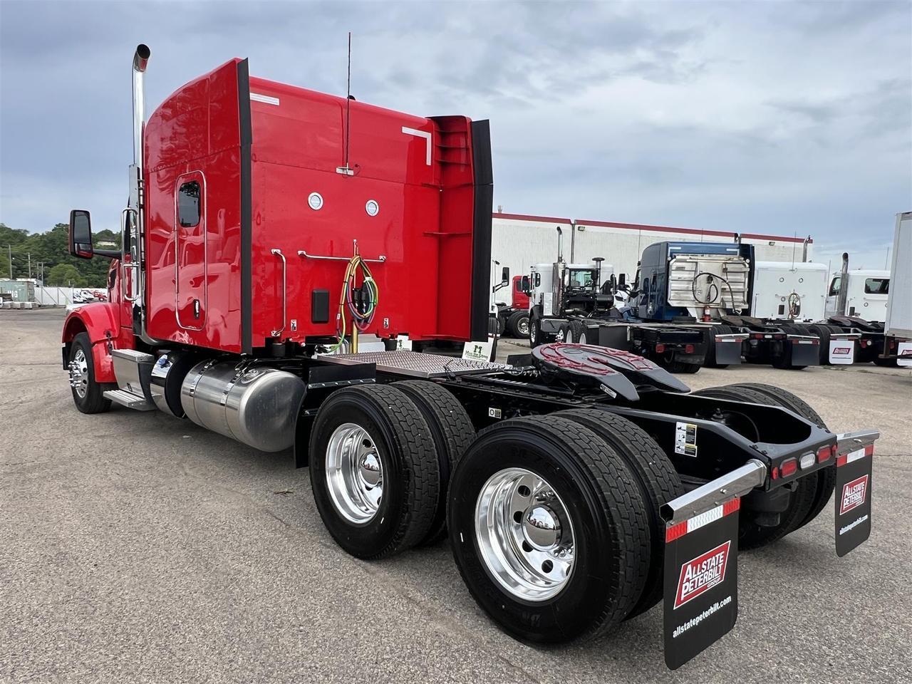 2027 Peterbilt 567 72" High Roof South St. Paul MN