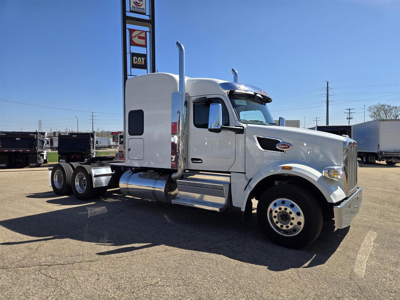 2027 Peterbilt 567 80" Double Bunk High Roof Rochester MN