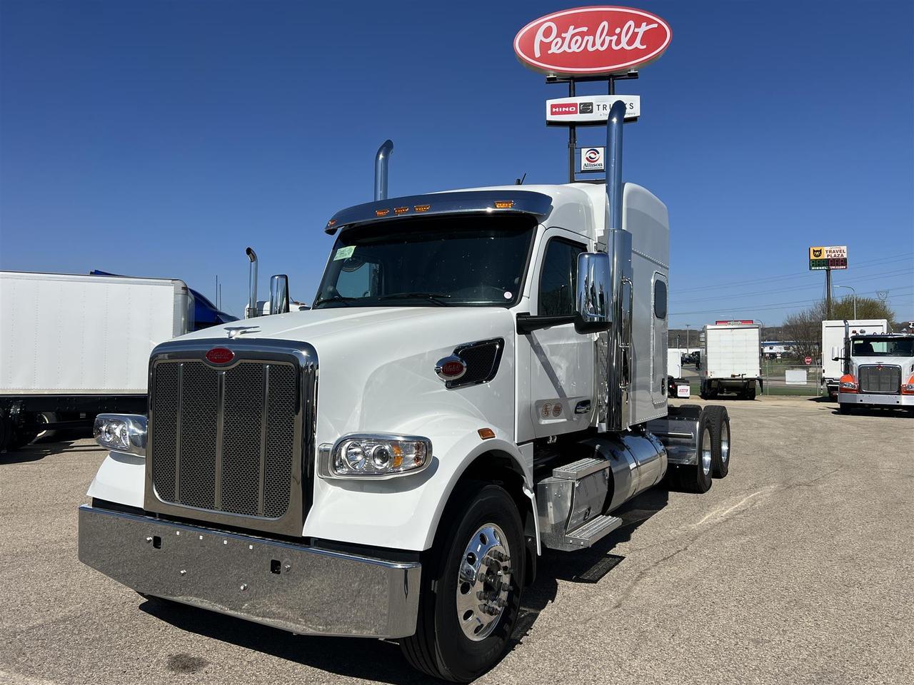 2027 Peterbilt 567 Sleeper
