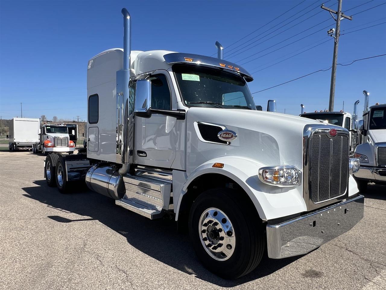 2027 Peterbilt 567 in South St. Paul, MN — photo 4