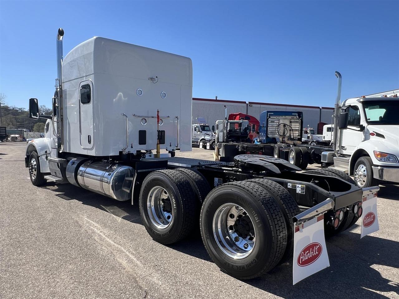 2027 Peterbilt 567 Sleeper