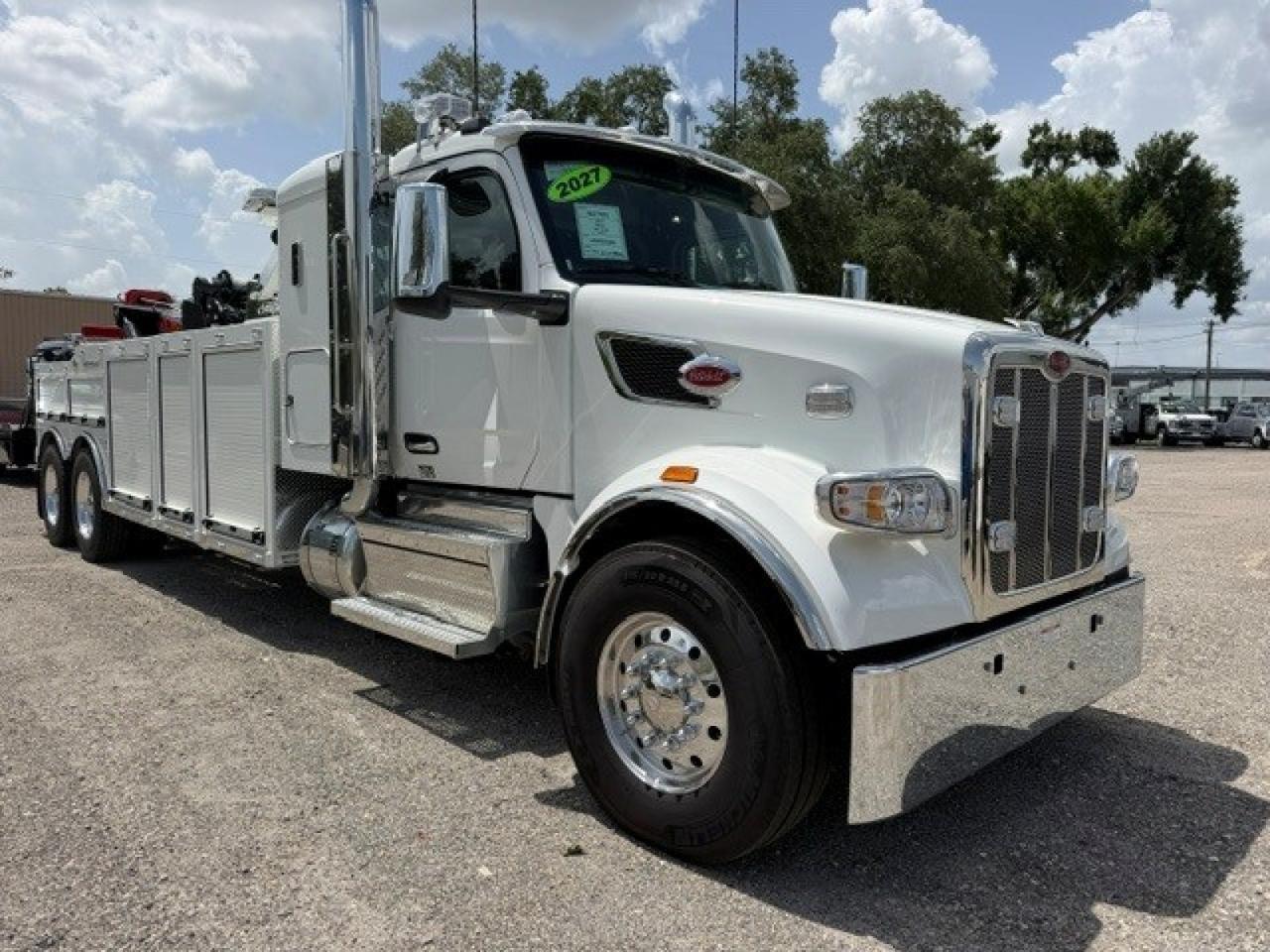 2027 Peterbilt 567 Jerr-Dan 35-Ton Integrated Wrecker Tampa FL