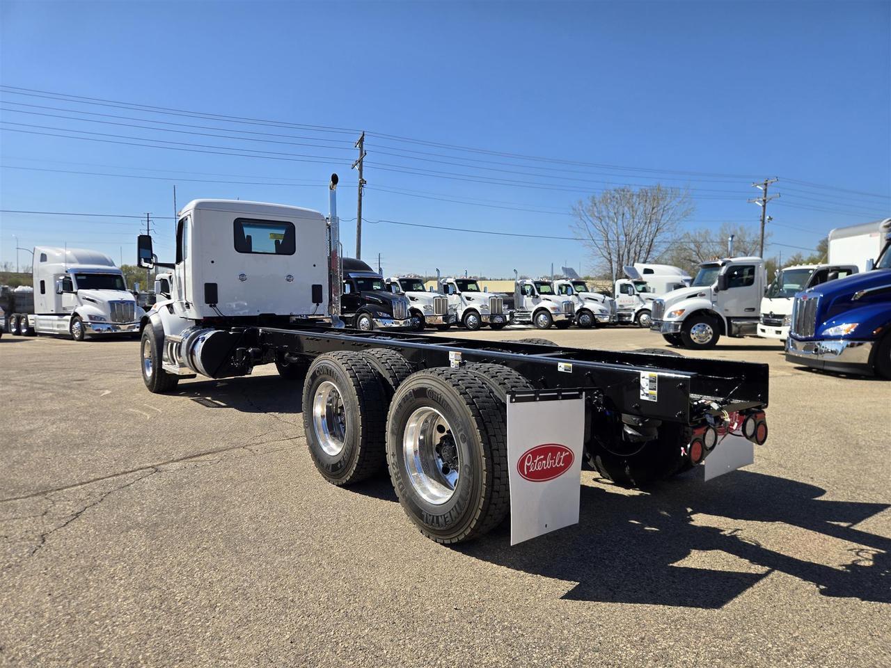 2027 Peterbilt 567 in South St. Paul, MN — photo 5