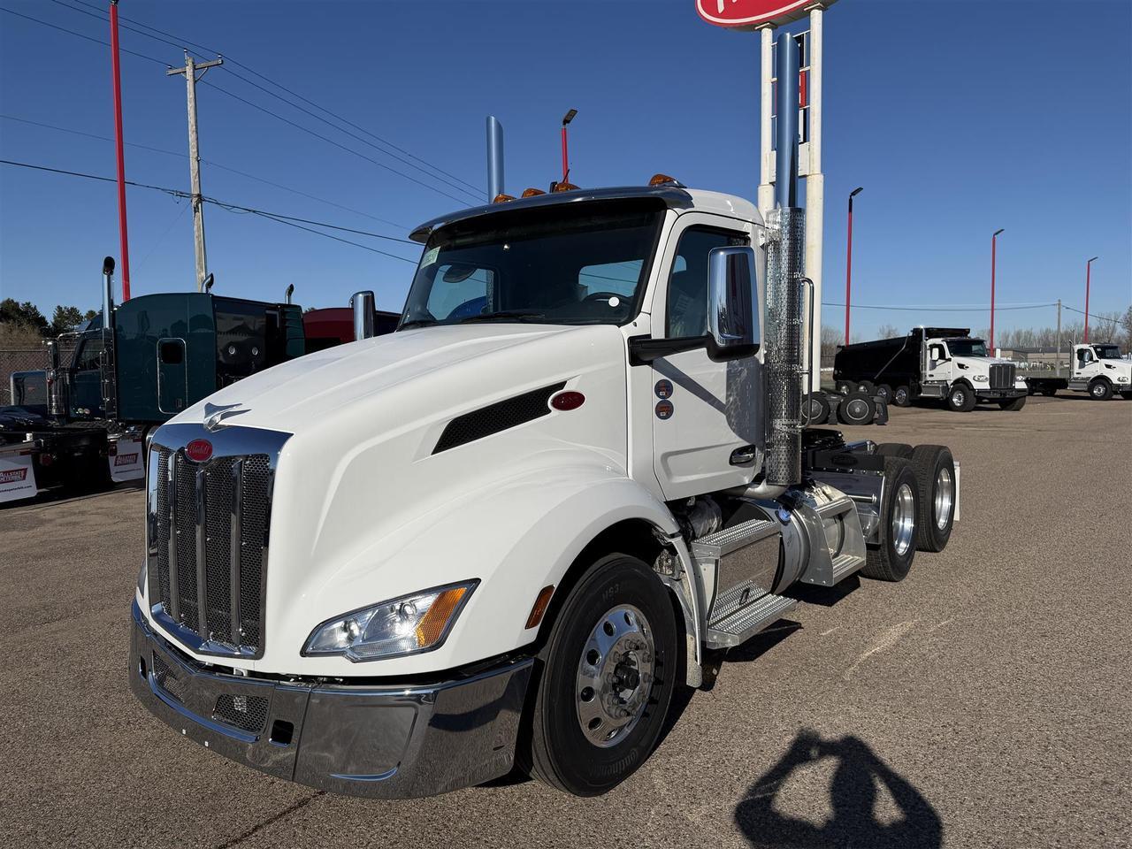 2027 Peterbilt 579 Non-Sleeper