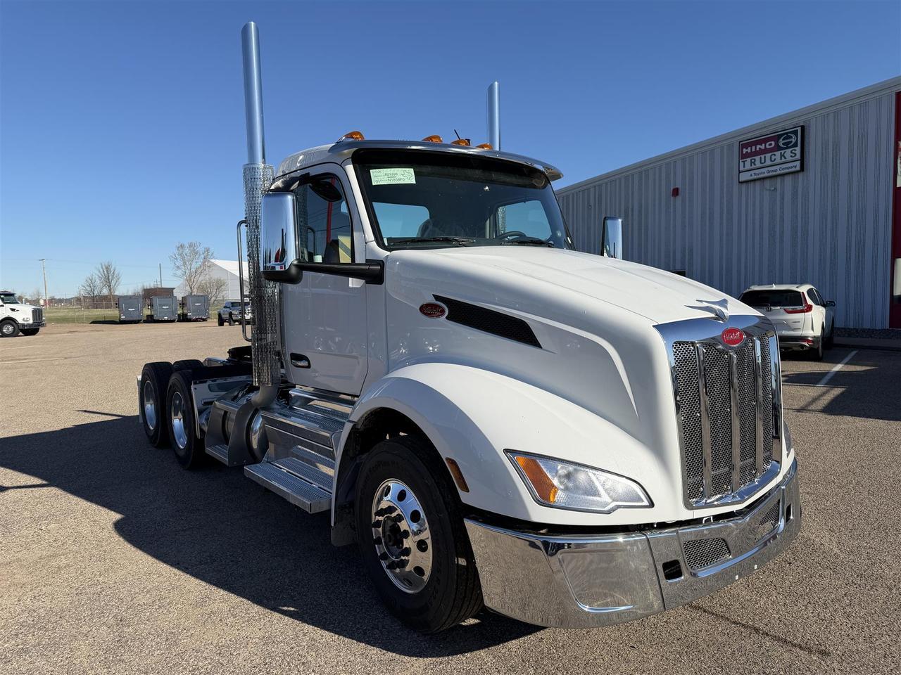 2027 Peterbilt 579 Non-Sleeper