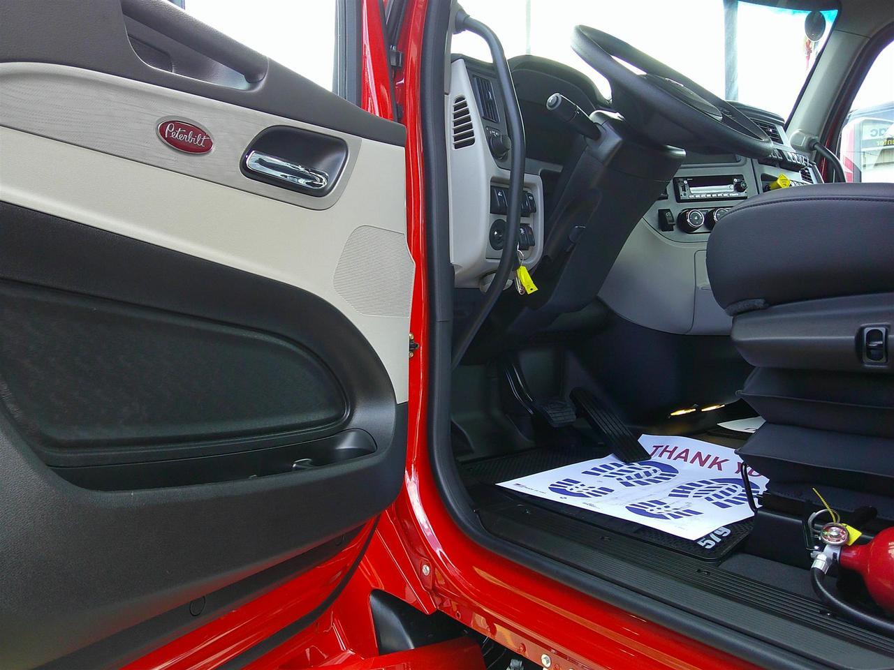 2027 Peterbilt 579 Fargo ND