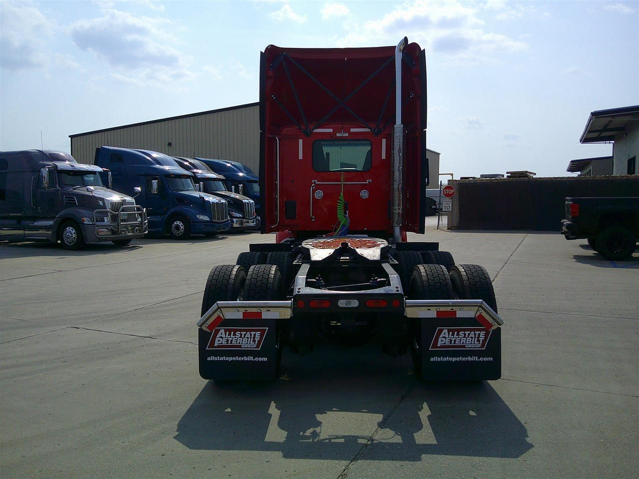 2027 Peterbilt 579 in Fargo, ND — photo 6