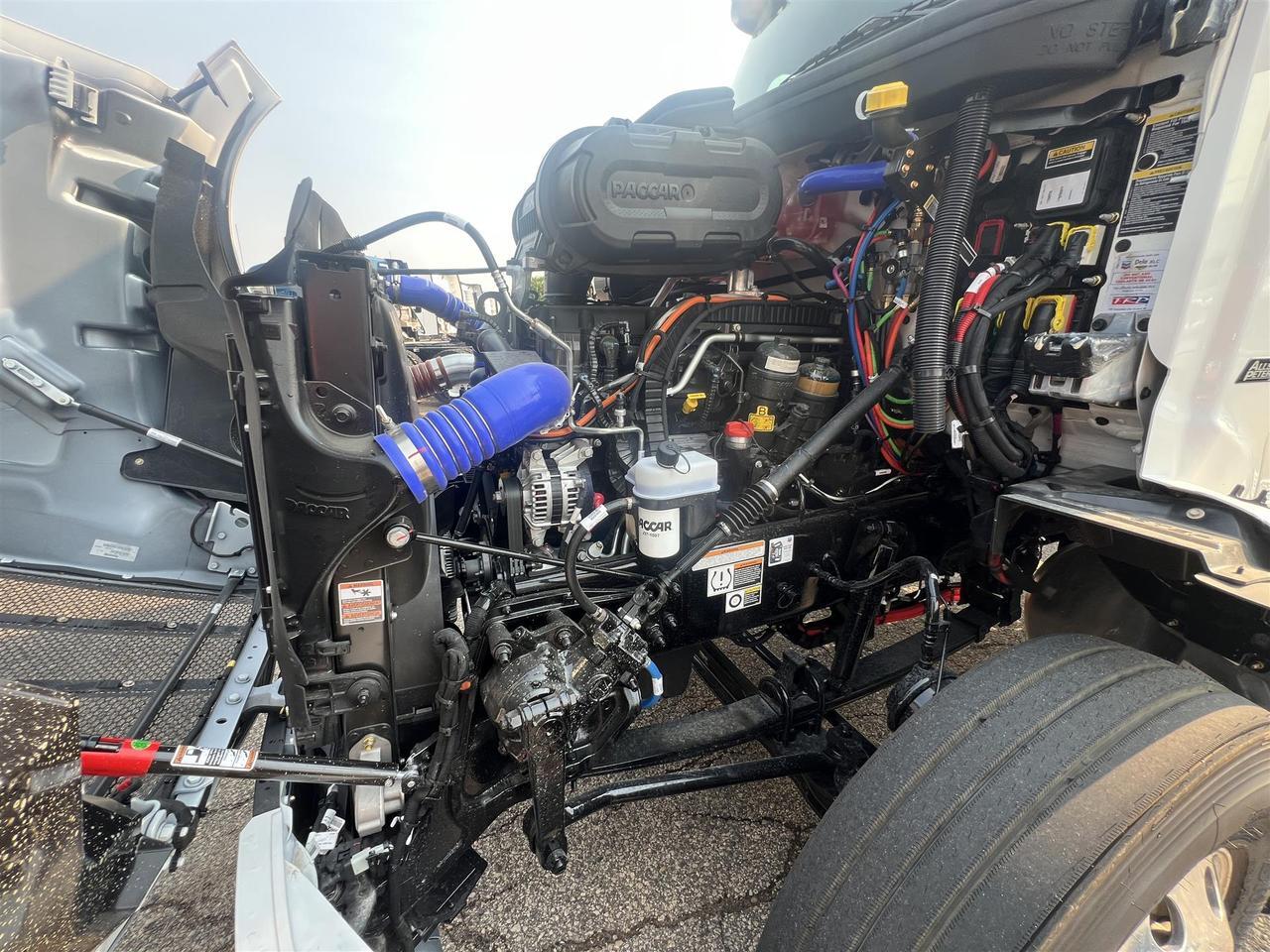 2027 Peterbilt 579 South St. Paul MN