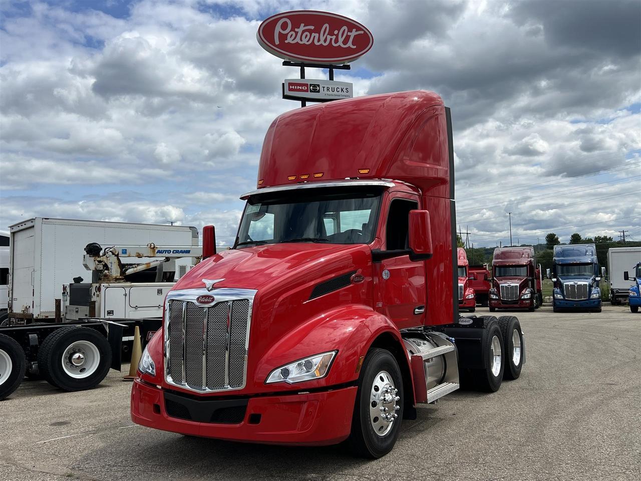 2027 Peterbilt 579 Non-Sleeper
