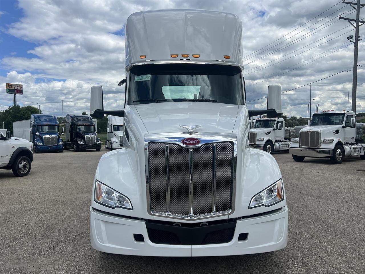 2027 Peterbilt 579 Non-Sleeper