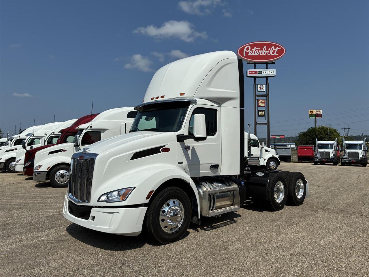 2027 Peterbilt 579 Non-Sleeper