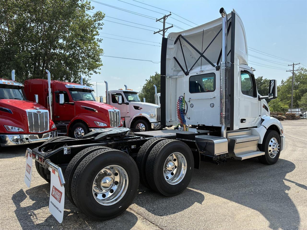 2027 Peterbilt 579 South St. Paul MN