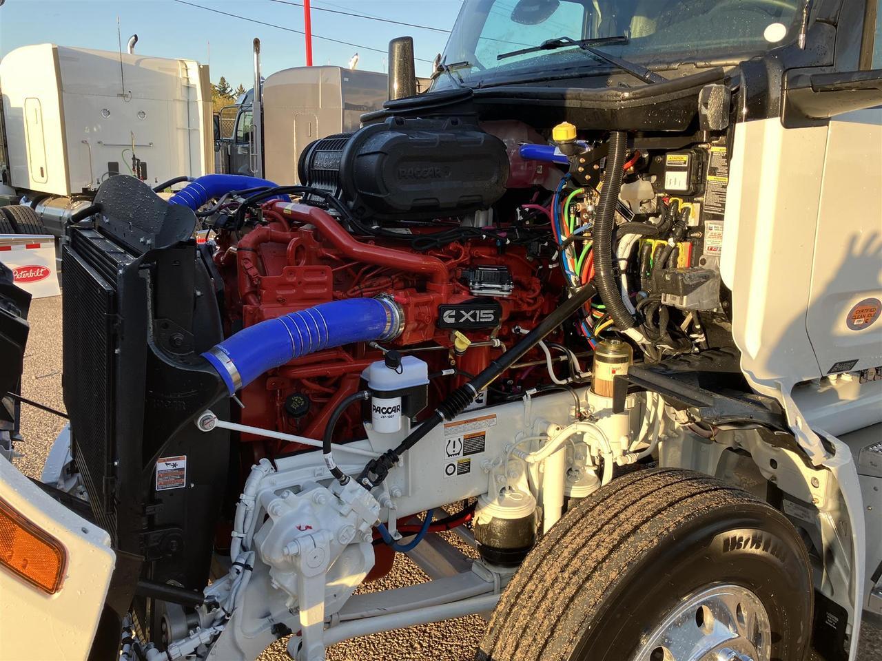 2027 Peterbilt 579 in Eau Claire, WI — photo 5