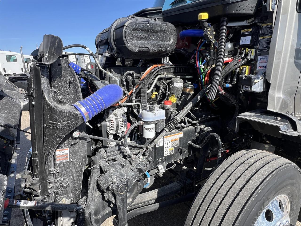 2027 Peterbilt 579 58" Low Roof South St. Paul MN