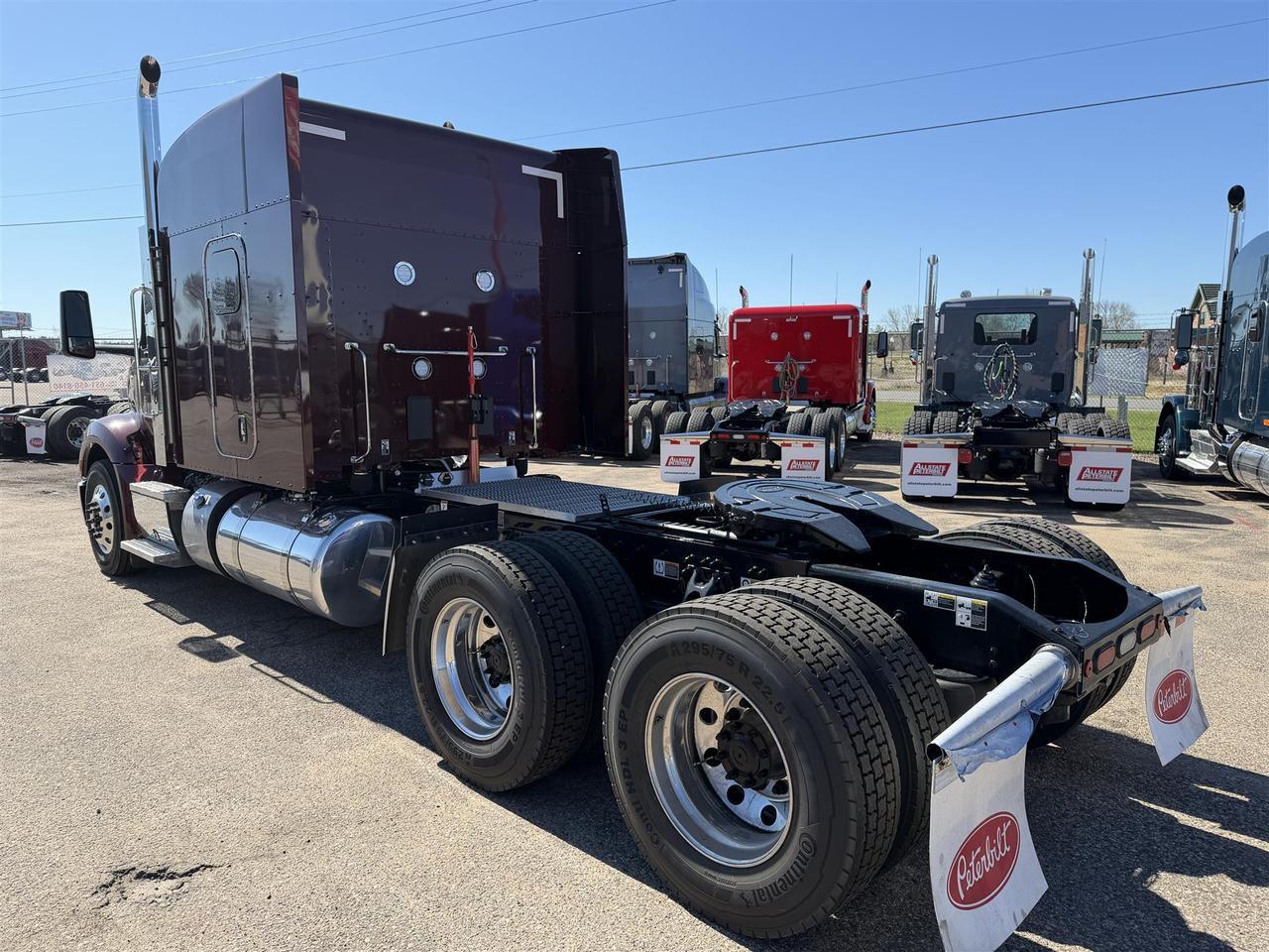 2027 Peterbilt 579 Sleeper