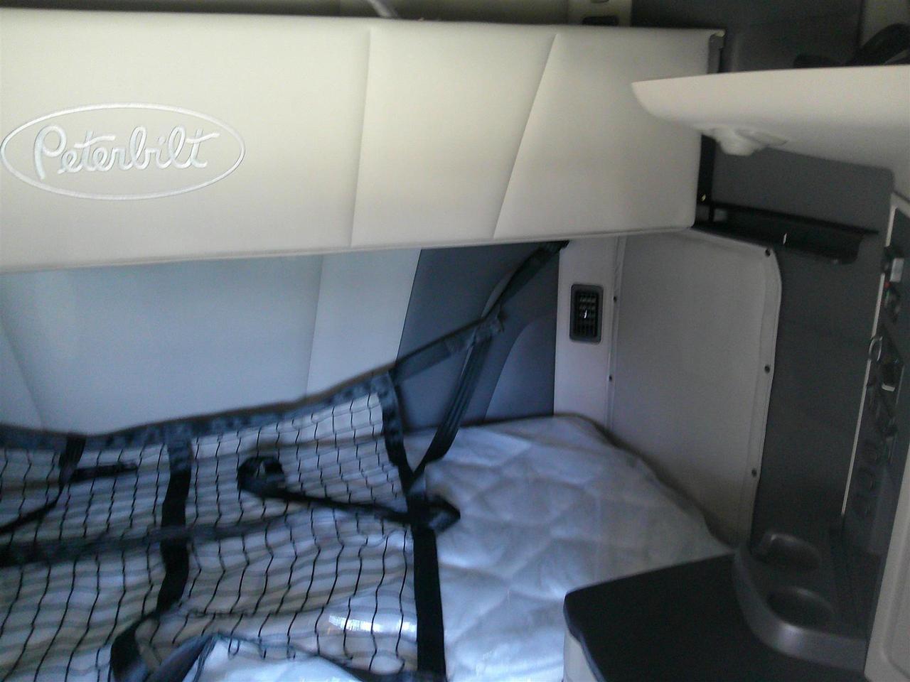 2027 Peterbilt 579 72" Double Bunk High Roof Fargo ND