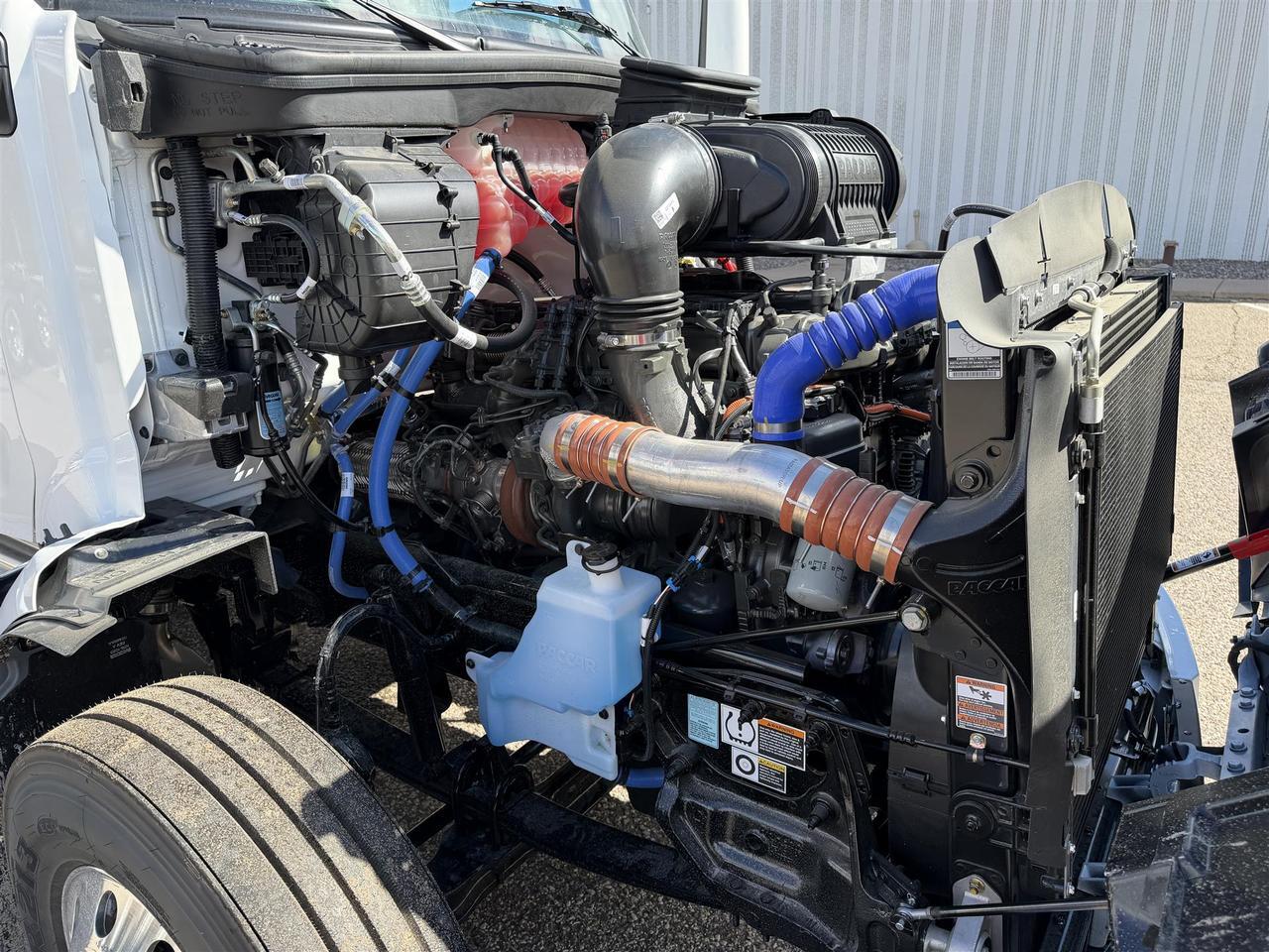 2027 Peterbilt 579 80" Double Bunk High Roof Eau Claire WI