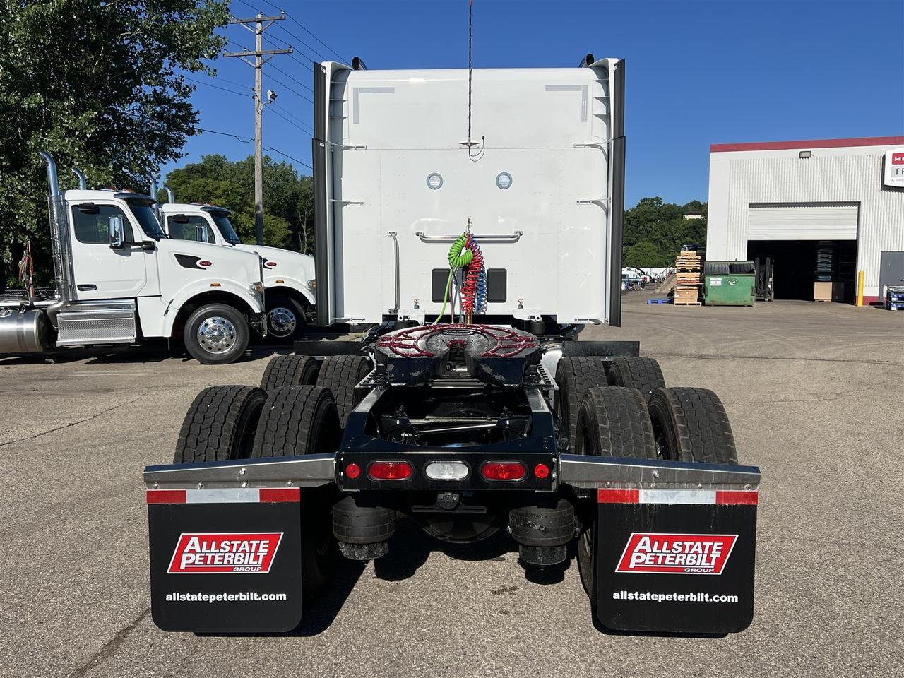 2027 Peterbilt 579 80" Double Bunk High Roof Rochester MN