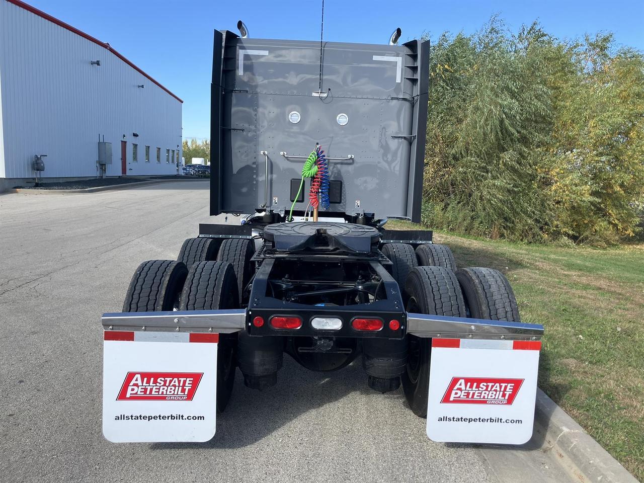 2027 Peterbilt 579 Sleeper
