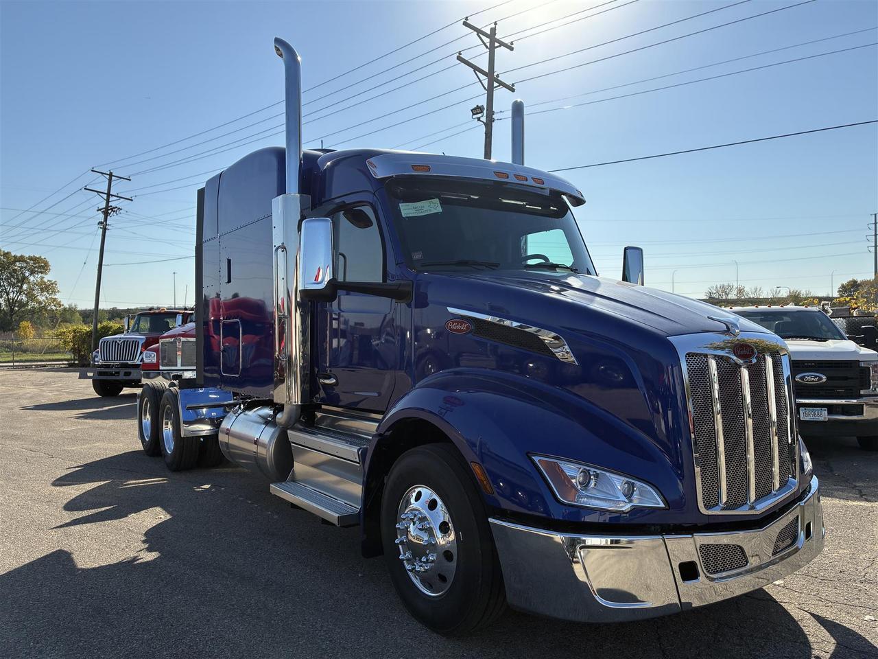 2027 Peterbilt 579 80" Double Bunk High Roof Rochester MN