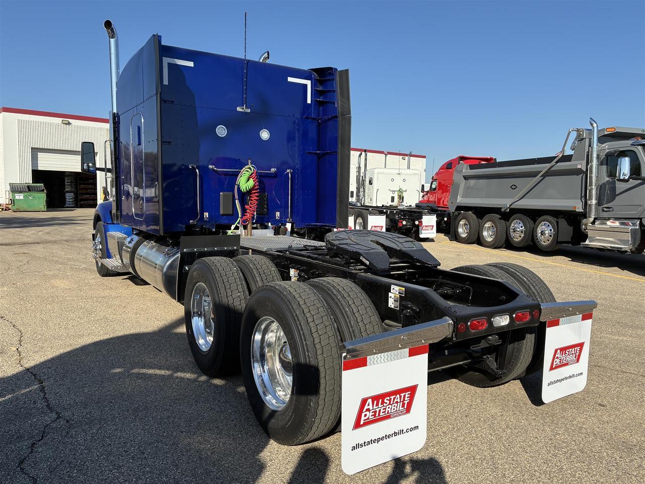 2027 Peterbilt 579 Sleeper