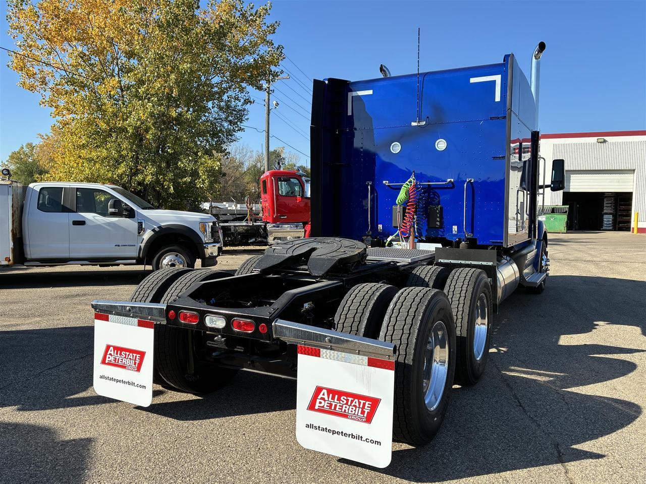 2027 Peterbilt 579 80" Double Bunk High Roof Rochester MN