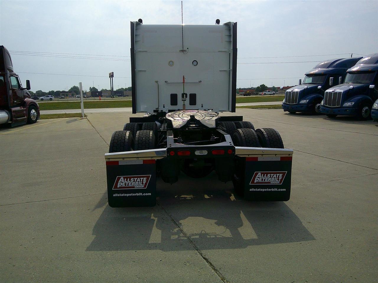 2027 Peterbilt 579 80" Double Bunk High Roof Fargo ND