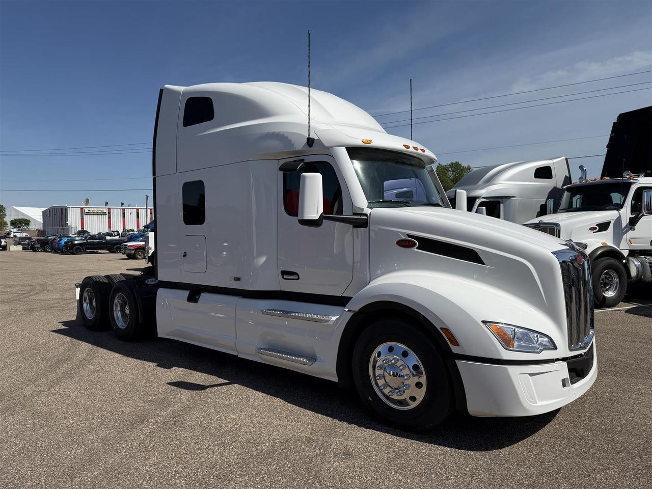 2027 Peterbilt 579 Sleeper