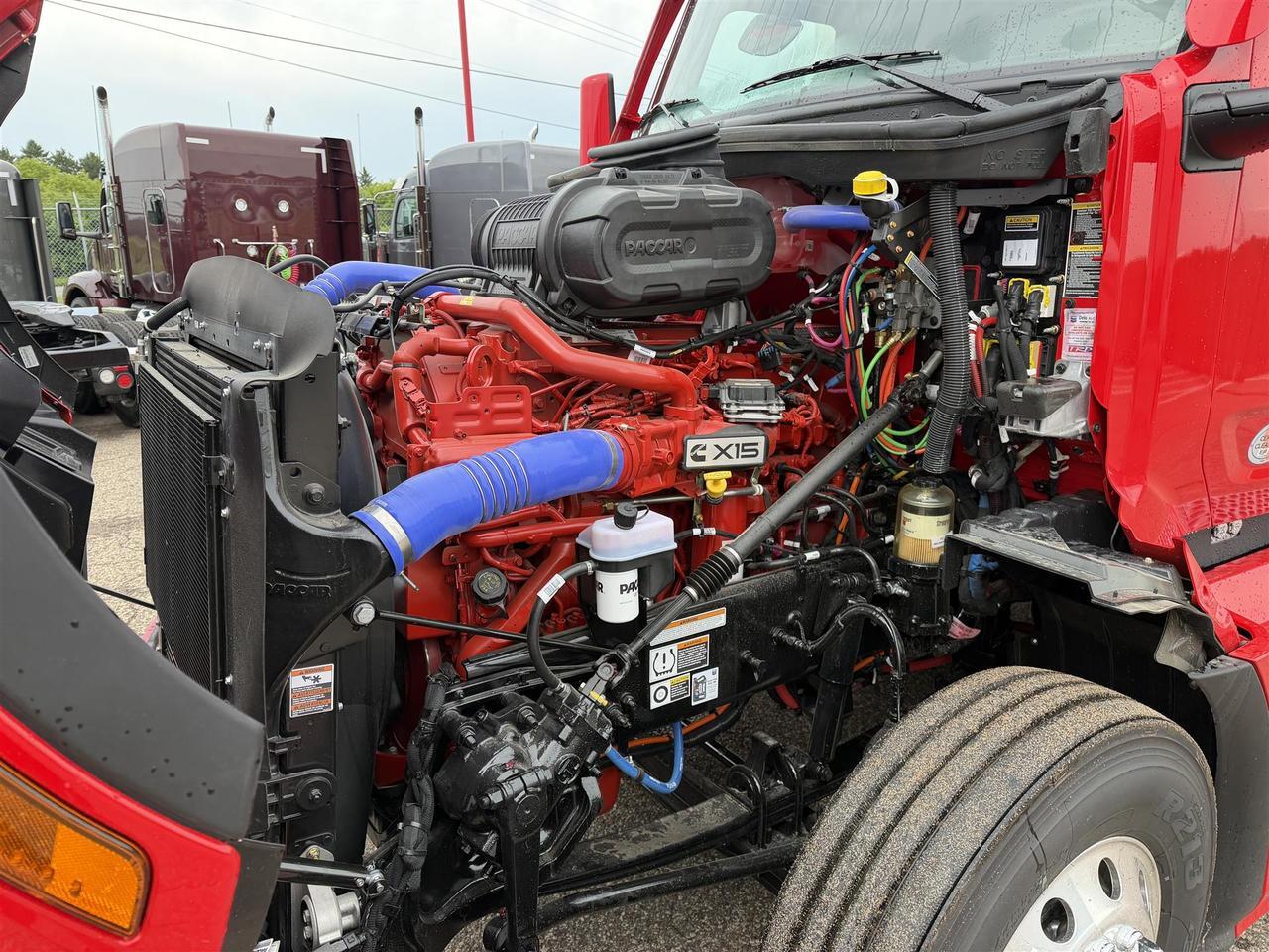 2027 Peterbilt 579 80" Double Bunk Ultraloft Eau Claire WI