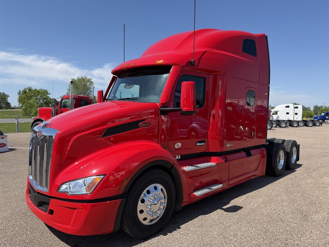2027 Peterbilt 579 Sleeper