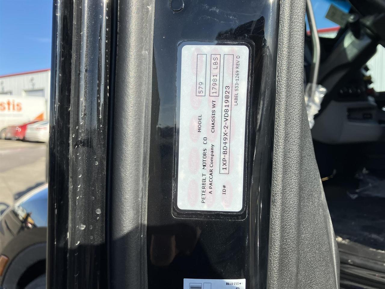 2027 Peterbilt 579 80" Double Bunk Ultraloft Rochester MN