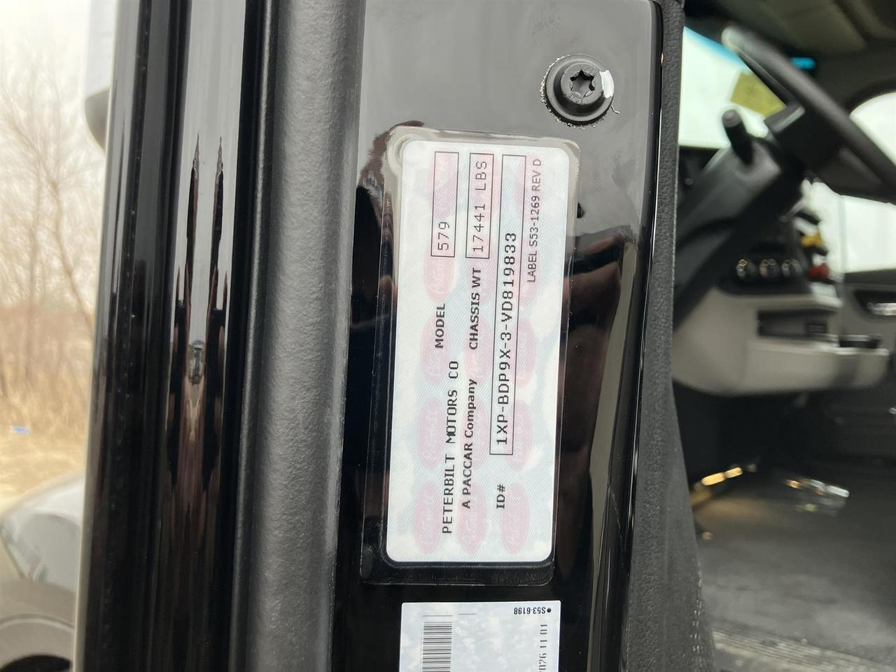 2027 Peterbilt 579 80" Double Bunk Ultraloft Rochester MN