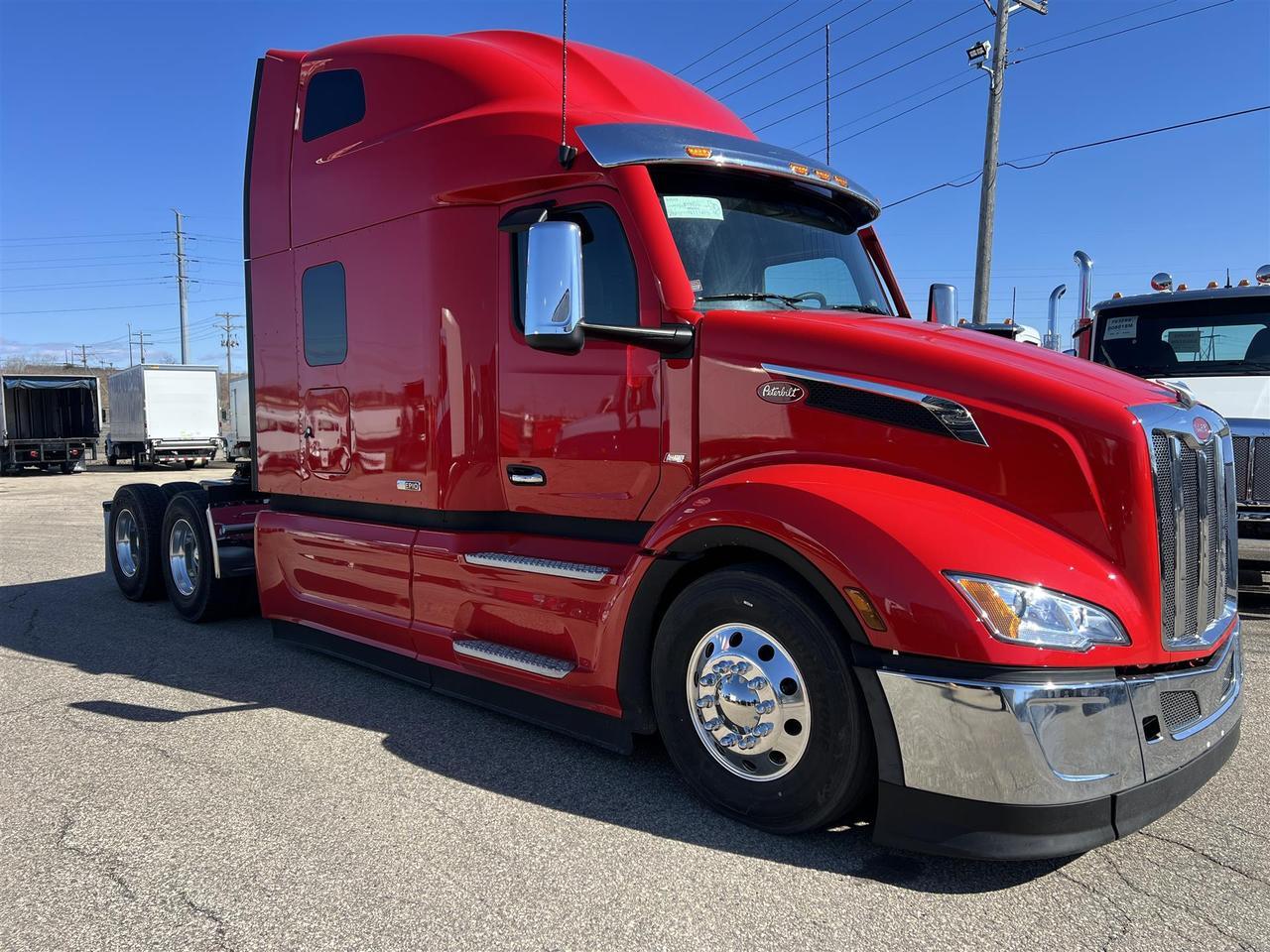 2027 Peterbilt 579 - image 3