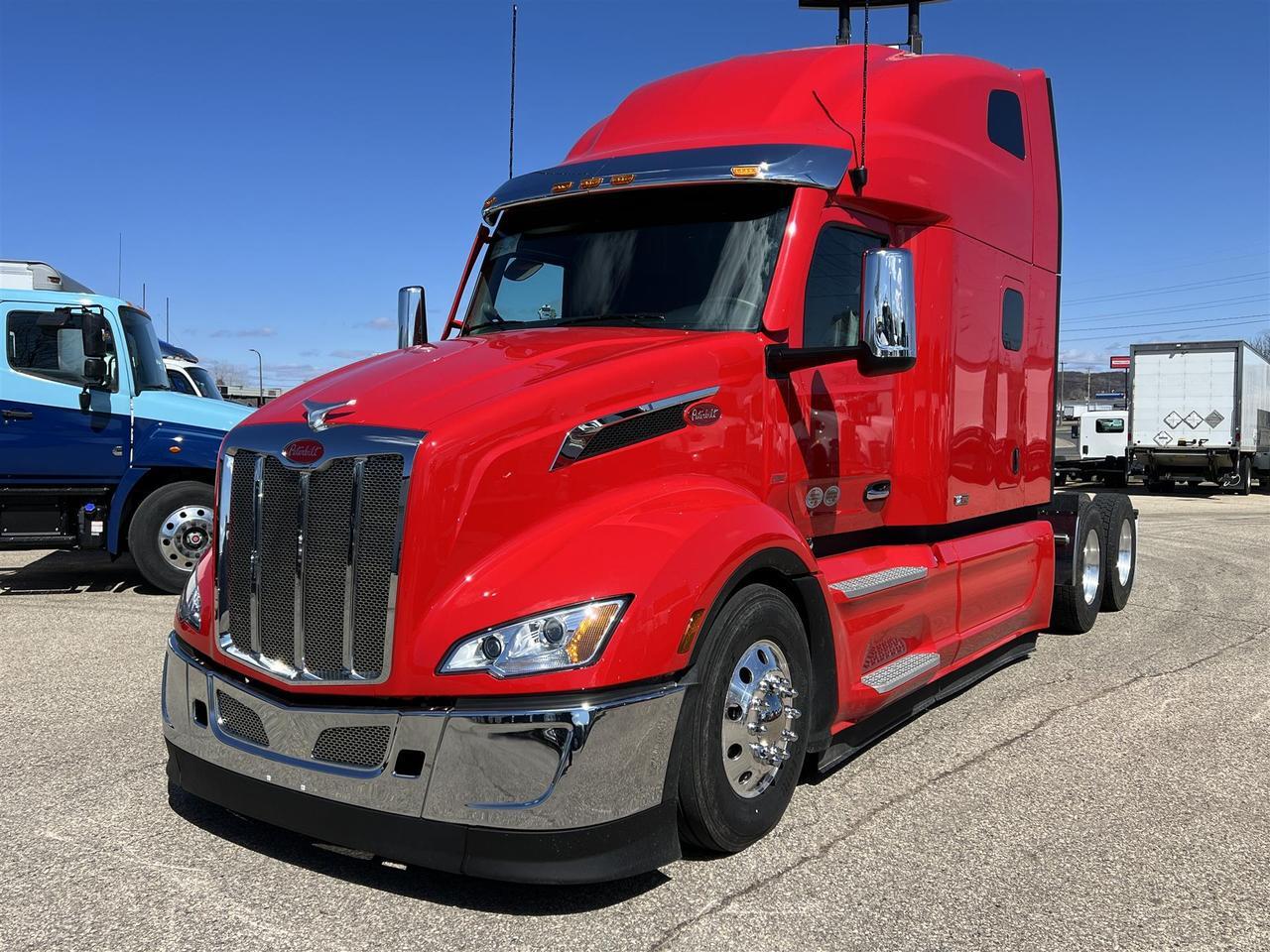 2027 Peterbilt 579 Sleeper