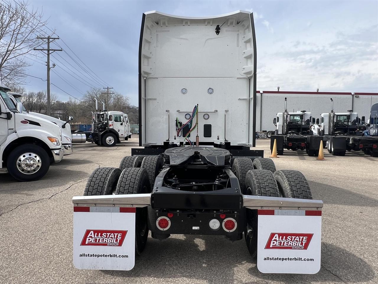 2027 Peterbilt 579 Sleeper