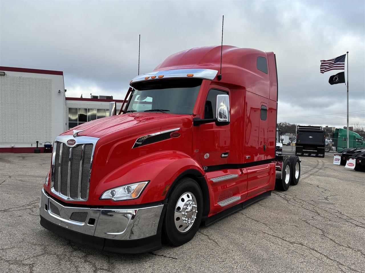 2027 Peterbilt 579 Sleeper
