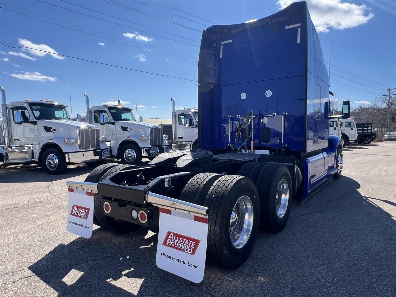 2027 Peterbilt 579 - image 7