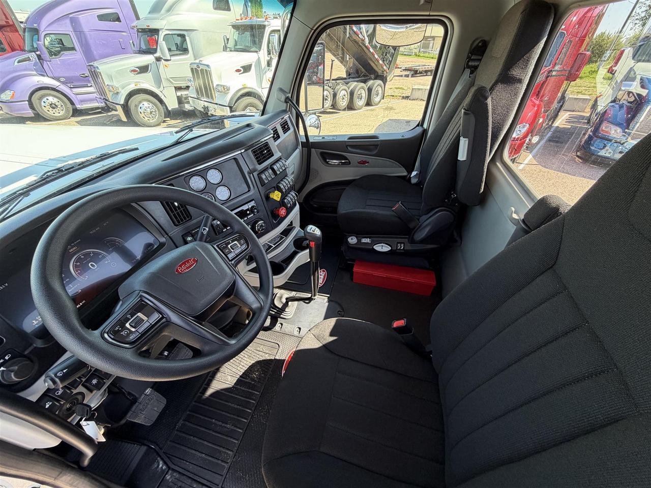 2027 Peterbilt 589 Eau Claire WI