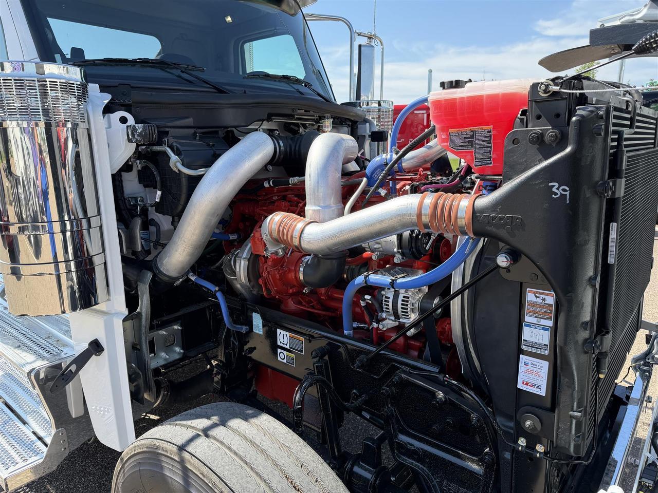 2027 Peterbilt 589 Eau Claire WI